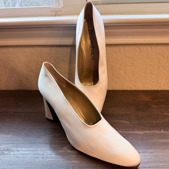 Yves Saint Laurent Shoes - Yves Saint Laurent Ivory Satin Block Heel Pumps 8.5 M Vintage Made Italy YSL